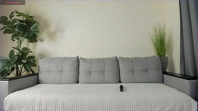 NicoleLuv online show from 01-16-25, 01:04