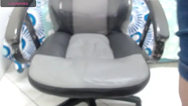 Snapshot of sexy_lady_0 chatting on 03-13-25, 08:22 sexy lady 0 online show from 03-13-25, 08:22