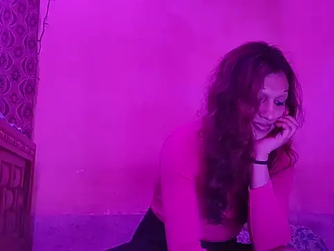 Snapshot of MmmMonikaBabie chatting on 12-21-24, 12:31 MmmMonikaBabie online show from 12-21-24, 12:31