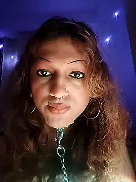 Snapshot of MmmMonikaBabie chatting on 09-18-25, 07:27 MmmMonikaBabie online show from 09-18-25, 07:27