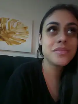 Snapshot of amorinha99 chatting on 05-01-26, 01:43 amorinha99 online show from 05-01-26, 01:43