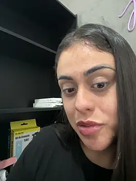 Snapshot of amorinha99 chatting on 05-28-26, 05:21 amorinha99 online show from 05-28-26, 05:21