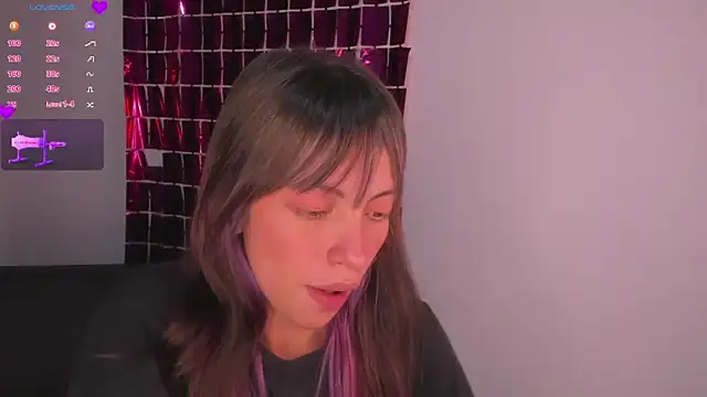 MiaGoth  online show from 01-10-26, 12:34