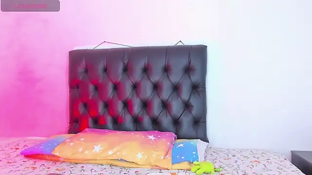 seline wolff online show from 02-04-25, 02:49