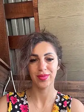 EmaSkyes online show from 09-15-25, 05:29