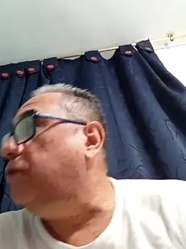 MATTHEW MRANDA online show from 10-08-25, 03:26