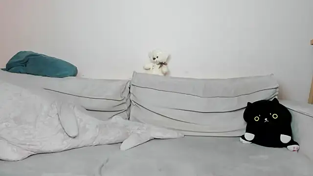 Snapshot of daeneryy chatting on 12-12-24, 12:33 daeneryy online show from 12-12-24, 12:33