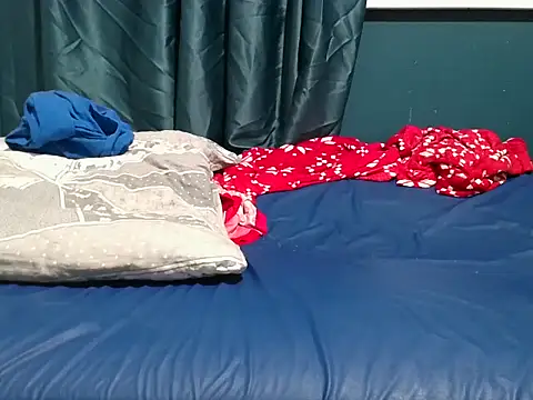 krissraw online show from 11-20-25, 04:34