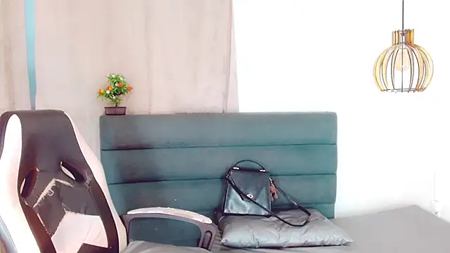 Oriana braom online show from 03-05-25, 11:05