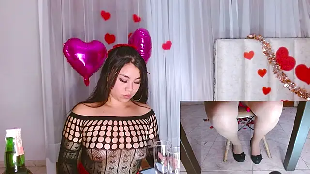 hinataleecs online show from 02-15-25, 05:19