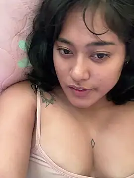 Snapshot of pawmistry chatting on 02-23-25, 04:46 pawmistry online show from 02-23-25, 04:46