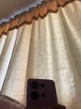 Snapshot of pawmistry chatting on 03-04-25, 07:22 pawmistry online show from 03-04-25, 07:22