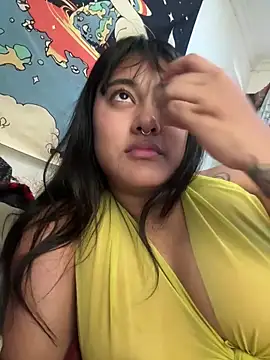 Snapshot of pawmistry chatting on 09-15-25, 08:31 pawmistry online show from 09-15-25, 08:31