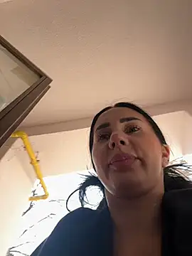 Snapshot of AnaRhodes chatting on 02-25-25, 10:07 AnaRhodes online show from 02-25-25, 10:07