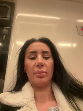 Snapshot of AnaRhodes chatting on 03-11-25, 07:58 AnaRhodes online show from 03-11-25, 07:58