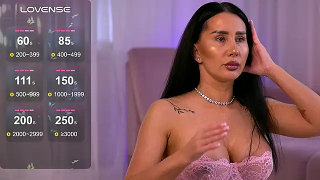 Snapshot of AnaRhodes chatting on 10-17-25, 09:06 AnaRhodes online show from 10-17-25, 09:06