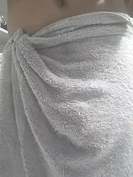 Snapshot of Boss199971 chatting on 12-19-25, 10:33 Boss199971 online show from 12-19-25, 10:33