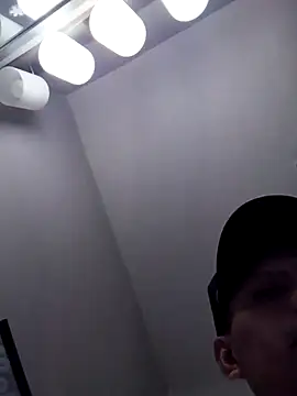 Snapshot of Boss199971 chatting on 01-09-26, 10:40 Boss199971 online show from 01-09-26, 10:40