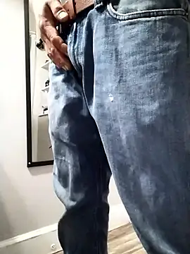 Snapshot of Boss199971 chatting on 01-17-26, 11:04 Boss199971 online show from 01-17-26, 11:04