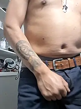 Snapshot of Boss199971 chatting on 02-24-26, 10:35 Boss199971 online show from 02-24-26, 10:35