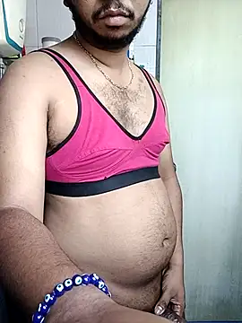 Snapshot of Mmm992170 chatting on 11-17-25, 07:36 Mmm992170 online show from 11-17-25, 07:36