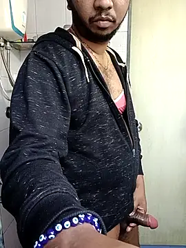 Snapshot of Mmm992170 chatting on 11-19-25, 05:40 Mmm992170 online show from 11-19-25, 05:40