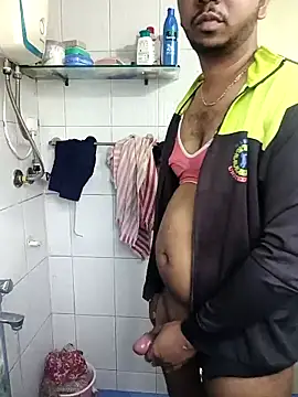 Snapshot of Mmm992170 chatting on 11-24-25, 05:40 Mmm992170 online show from 11-24-25, 05:40