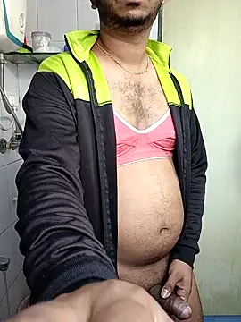 Snapshot of Mmm992170 chatting on 11-25-25, 06:24 Mmm992170 online show from 11-25-25, 06:24