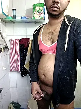 Snapshot of Mmm992170 chatting on 11-29-25, 05:10 Mmm992170 online show from 11-29-25, 05:10