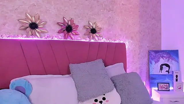 LorenaStevens online show from 02-07-25, 06:03