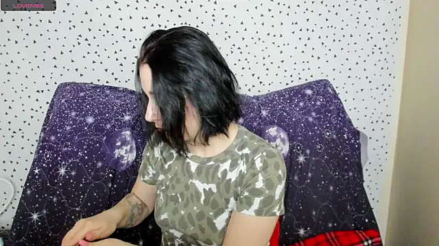 adell berry online show from 02-07-25, 02:29