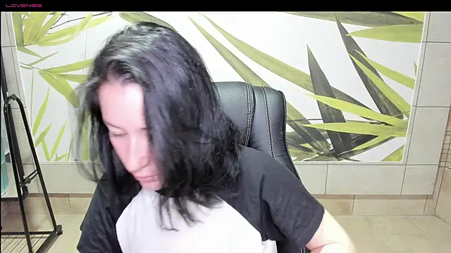 adell berry online show from 09-27-25, 02:16