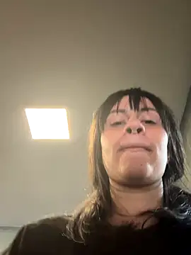 Blue butterfly online show from 09-15-25, 12:27