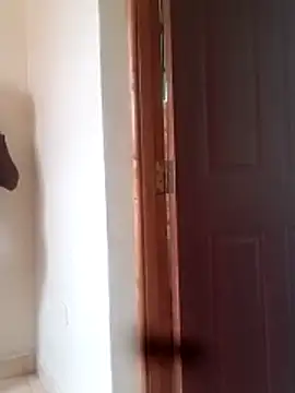 Snapshot of BriannaVincent chatting on 10-31-25, 04:24 BriannaVincent online show from 10-31-25, 04:24