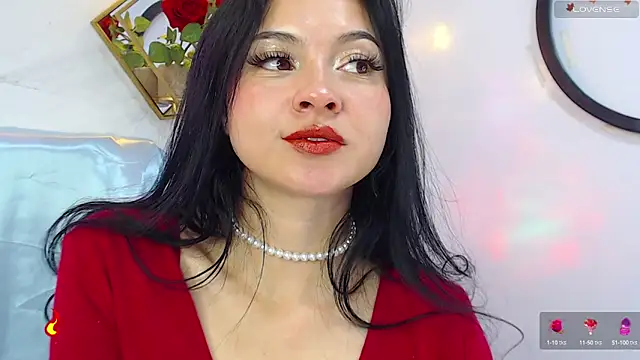 Snapshot of _Rouse_v chatting on 02-04-25, 04:39  Rouse v online show from 02-04-25, 04:39