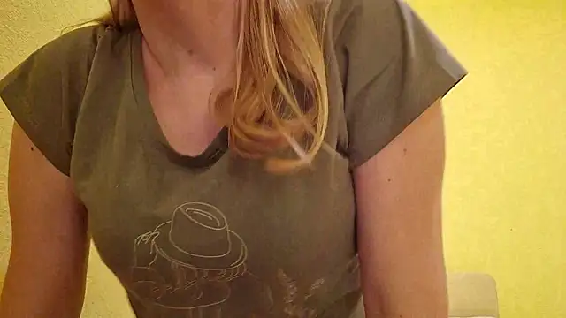 EstrellaWalters online show from 01-13-25, 11:08