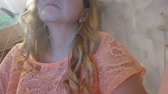 EstrellaWalters online show from 10-07-25, 09:17