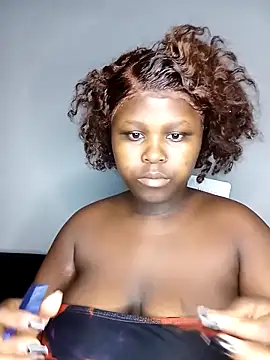 Dark Berry 26 online show from 02-05-26, 12:37