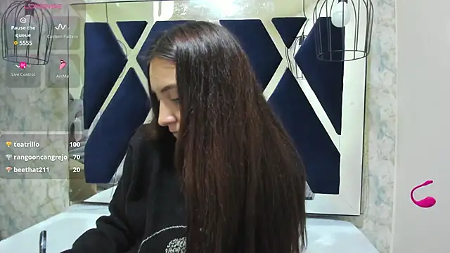  alaia collway  online show from 01-13-25, 03:36