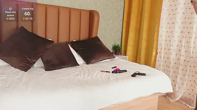 Alexa Duque34 online show from 02-09-25, 12:08