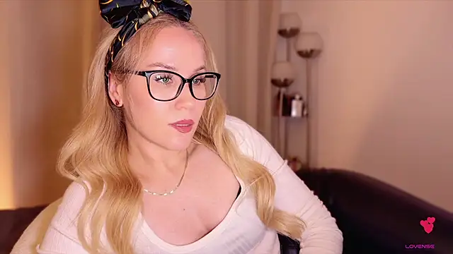 Myassistant online show from 11-21-25, 07:56