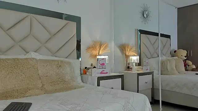 alexa tobar online show from 09-23-25, 04:43