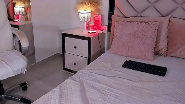 alexa tobar online show from 03-08-26, 10:46