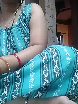 Snapshot of jiyahot1432 chatting on 11-11-25, 02:33 jiyahot1432 online show from 11-11-25, 02:33