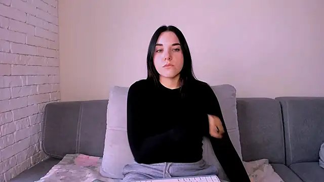 Kate Ree online show from 10-14-25, 04:57