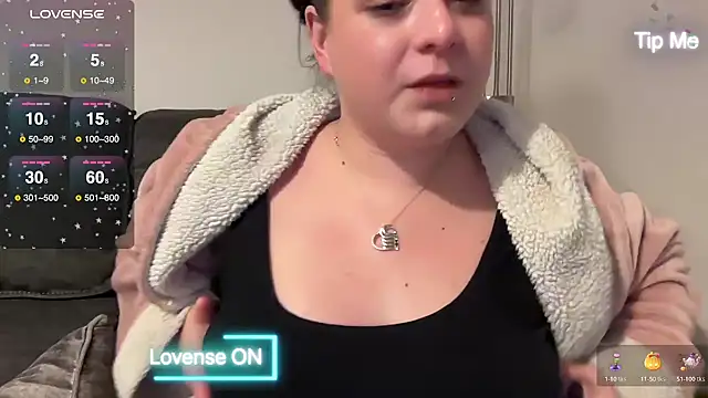 NaughtyWifeUK online show from 01-19-25, 01:21