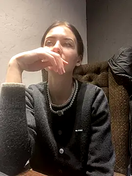 Snapshot of Starry_Siren chatting on 11-03-25, 11:11 Starry Siren online show from 11-03-25, 11:11