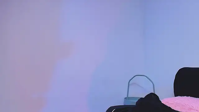 Snapshot of Brenda__gomez chatting on 02-27-25, 03:26 Brenda gomez online show from 02-27-25, 03:26