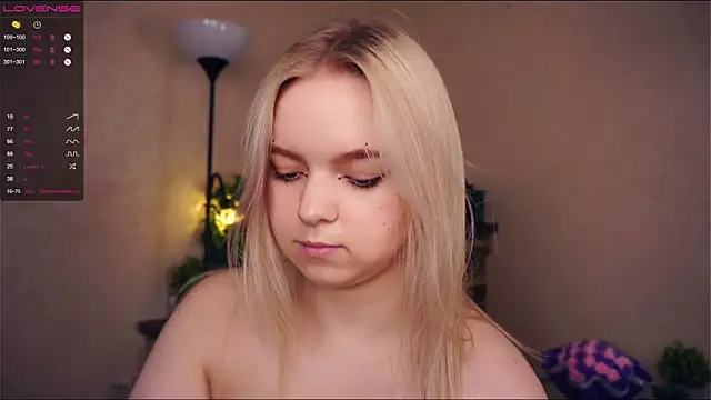 ZaraCreedon online show from 03-08-25, 01:28