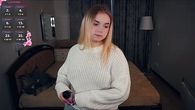 ZaraCreedon online show from 09-21-25, 05:09